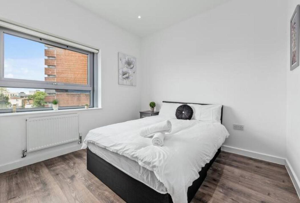 Delta 2 Bedroom Flat In London Dp102 Croydon Bagian luar foto